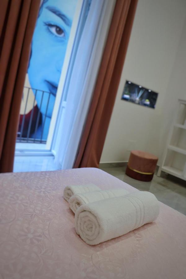 Barbaro Suite & Apartment Napoli Dış mekan fotoğraf