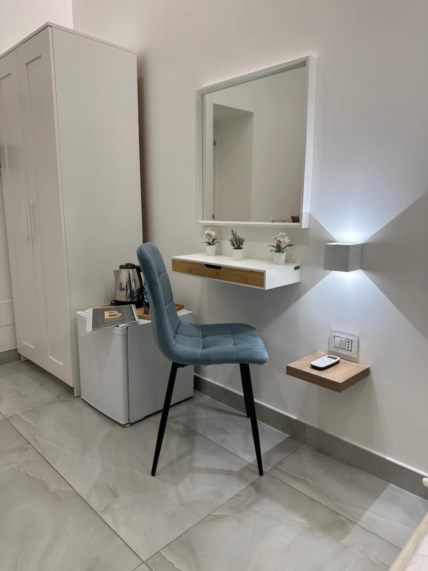 Barbaro Suite & Apartment Napoli Dış mekan fotoğraf
